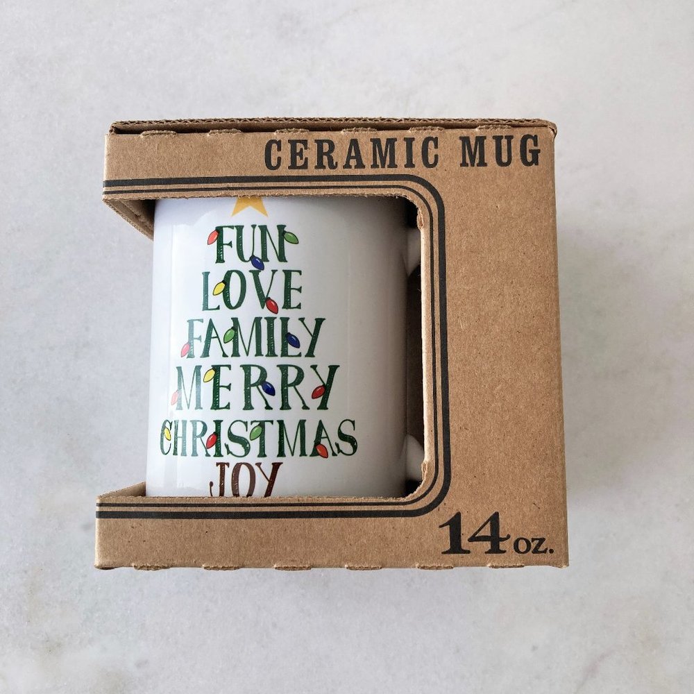 New! NIB Carson ceramic Christmas mug, Fun Love Family Merry Christmas Joy tree